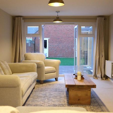 Luxury 6-Bedroom House 5 Minutes From Bicester Village Shopping Outlet Chesterton  Exterior foto