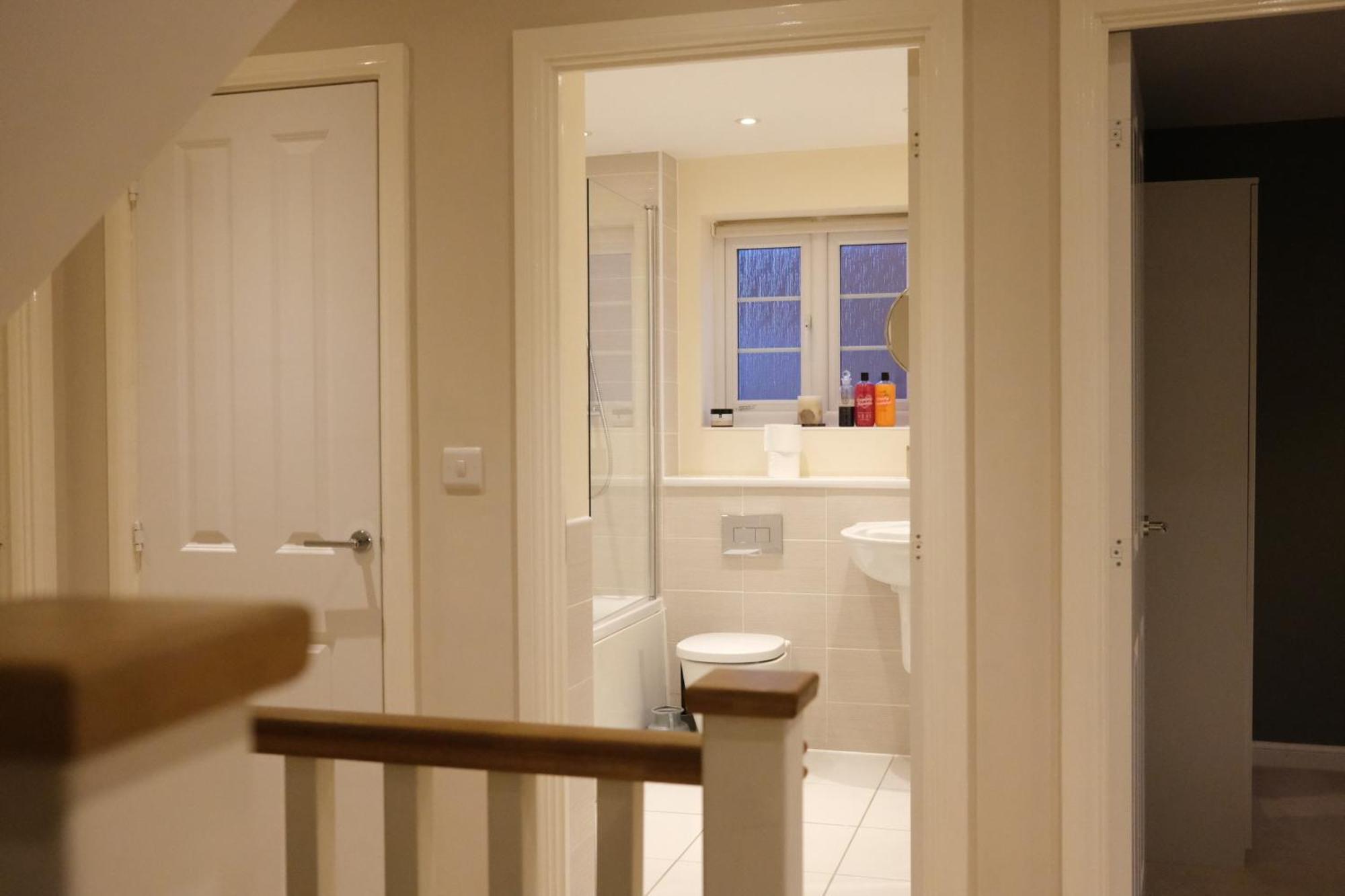 Luxury 6-Bedroom House 5 Minutes From Bicester Village Shopping Outlet Chesterton  Exterior foto